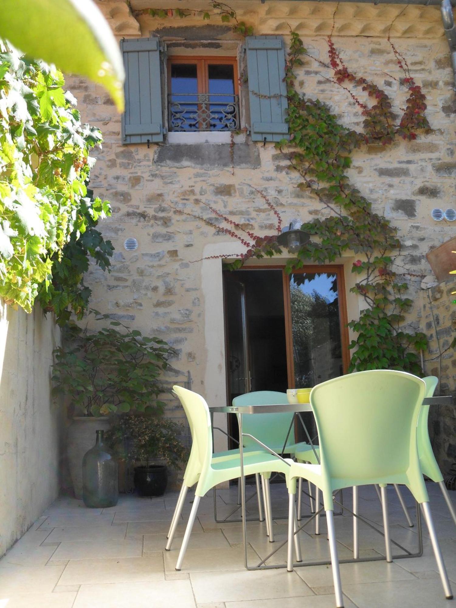Le Domaine de La Tuilerie - Gite de charme en bord de riviere avec piscine Servies-en-Val Extérieur photo